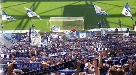 Das Foto zeigt das Stadion des FC Schalke 04 in Gelsenkirchen.