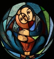 Kirchenfenster Maria mit Kind